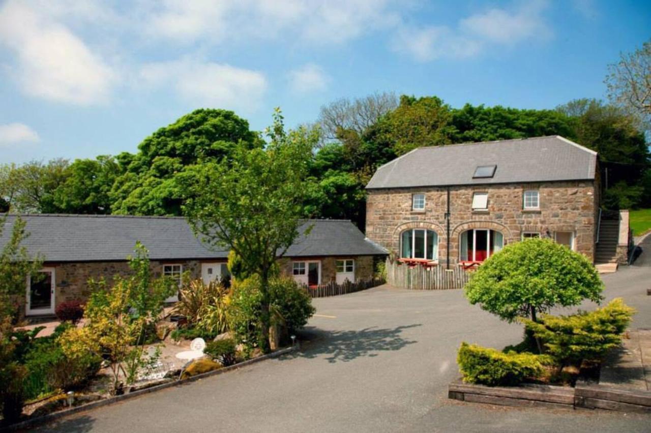 فندق Gellifawr Woodland Retreat Pontfaen المظهر الخارجي الصورة