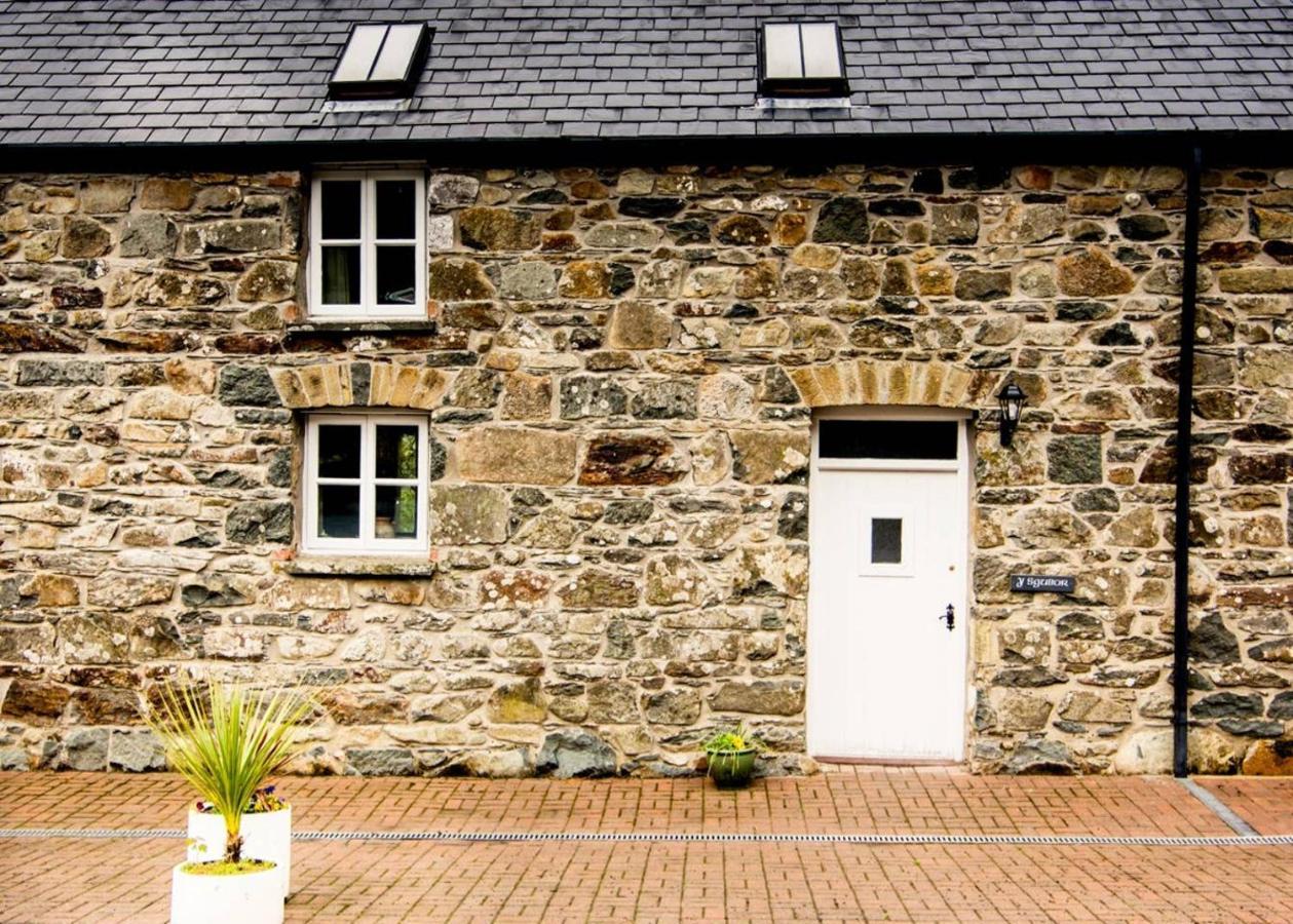 فندق Gellifawr Woodland Retreat Pontfaen المظهر الخارجي الصورة